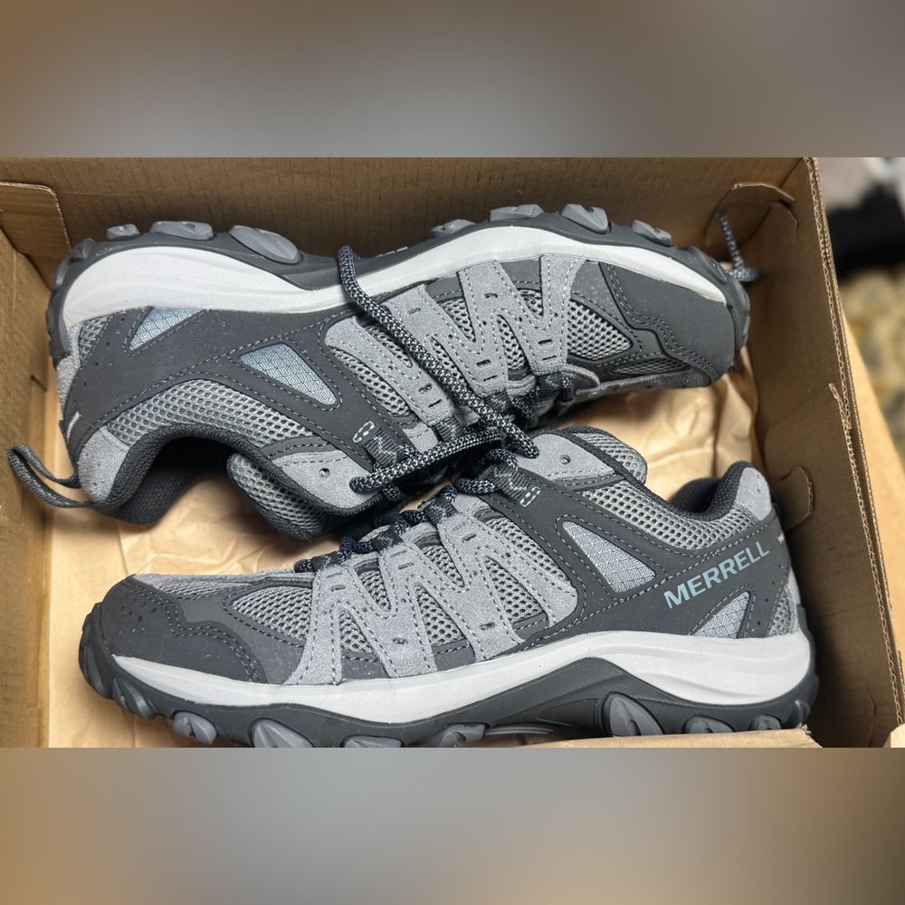 Merrell Charcoal and Light Gray Hiking women’s Shoes-size 7